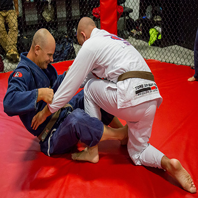 adults training brazilian jiu jitsu